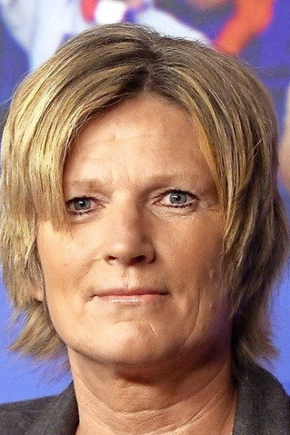 Цлаудиа Неуманн