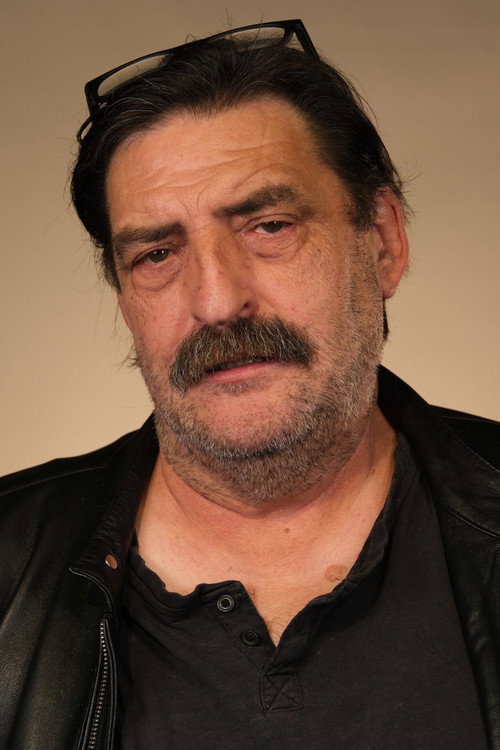 Едуард Мунтада
