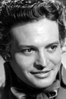 Леслие Брадлей