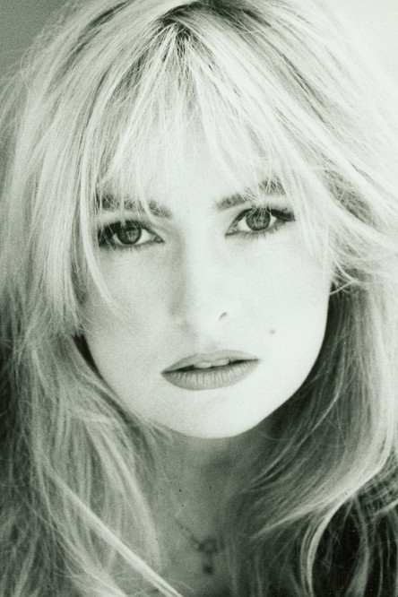 Мелание Гоод