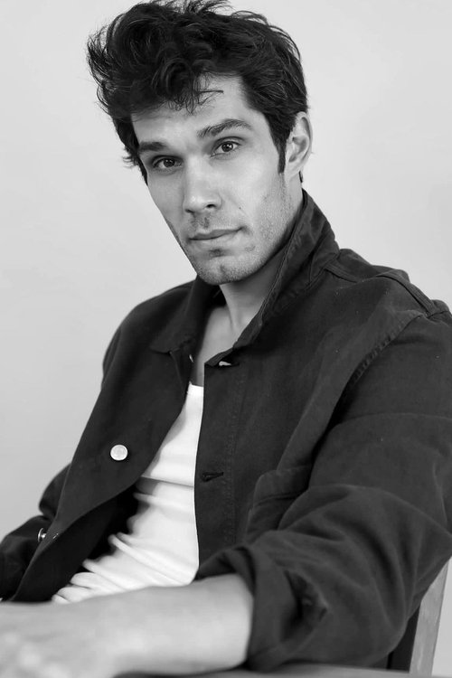 Гурур Çиçекоğлу