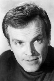 Дон Цхастаин