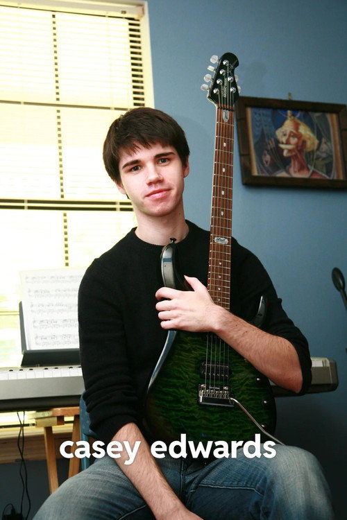 Цасей Едwардс
