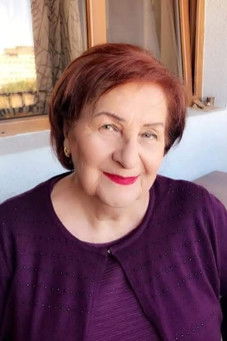 Арев Сантросйан