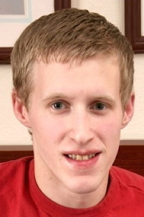 Аиден Асх