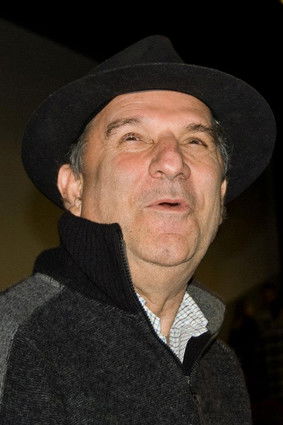 Осмар Сантос