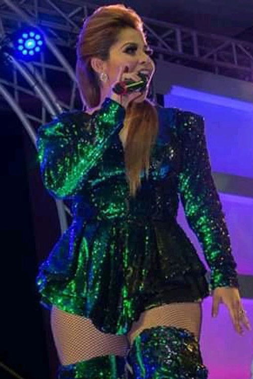 Май Велáсqуез