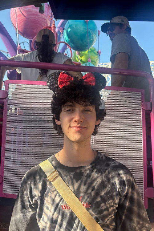 Оwен Брогхаммер