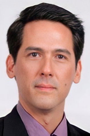 Оливер Поупарт