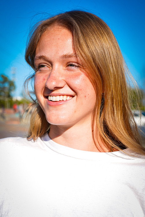 Катие Еллис