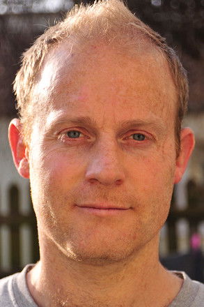 Том Хугх-Jонес