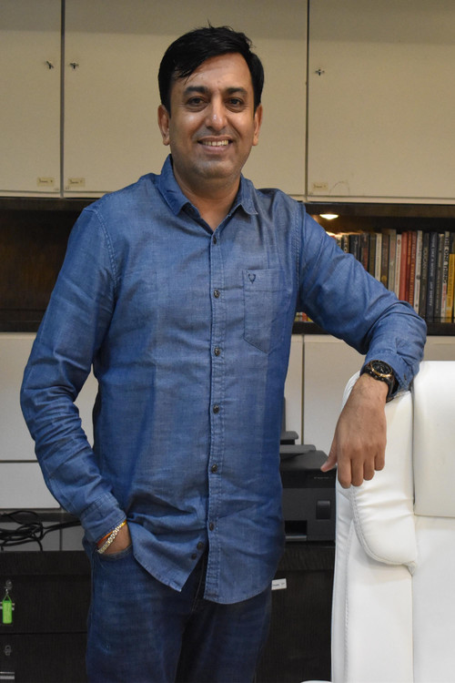 Суресх Бханусхали