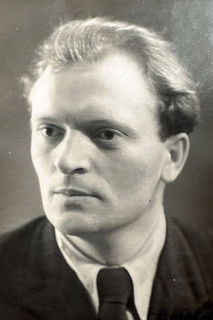 Юрий Аверин