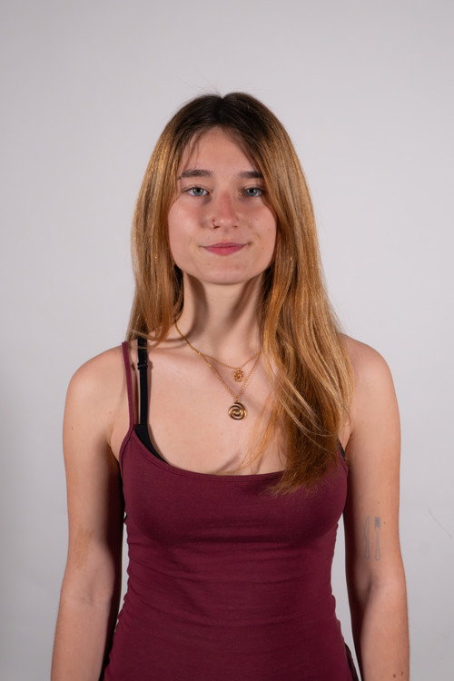 Виолета Генер