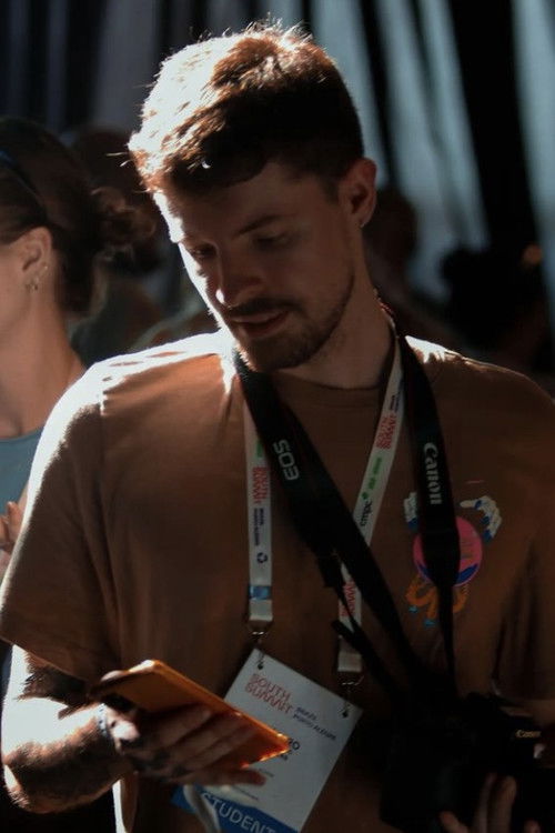 Íцаро Исерхард