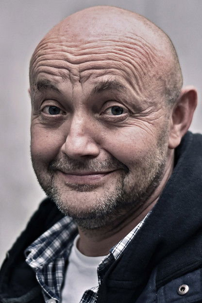 Роберт Небřенскý