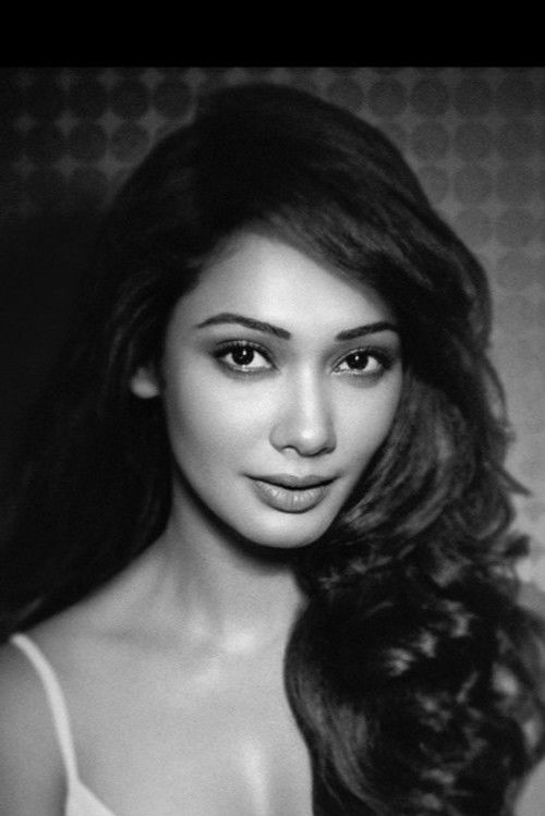 Йурени Носхика