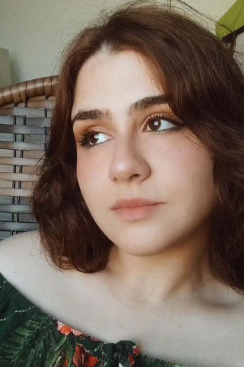 Лаíс Qуеироз Торрес