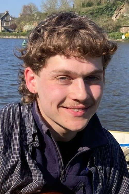 Нéвен Царрон