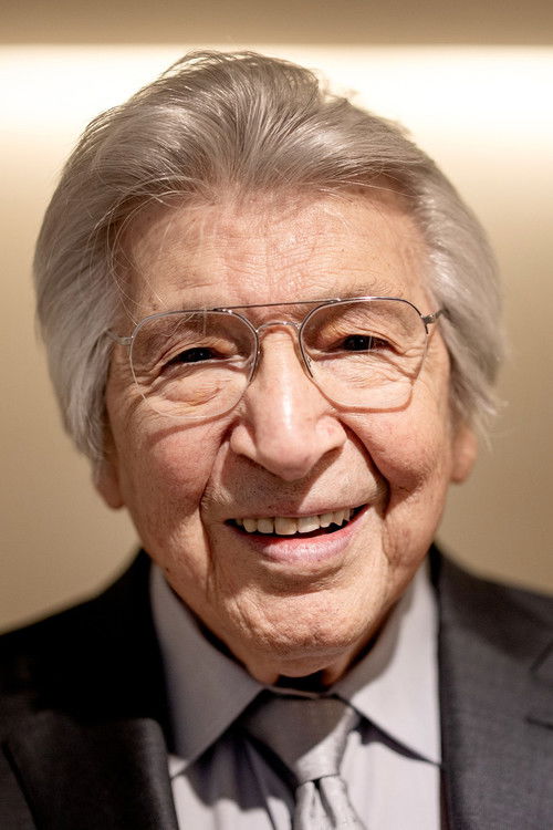 Мануел Алеjандро