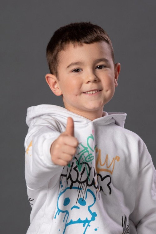 Денис Костадинов