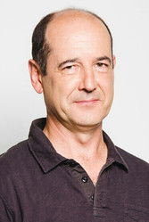 Микел Ласкураин