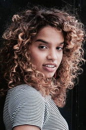 Натхалиа Ернесто