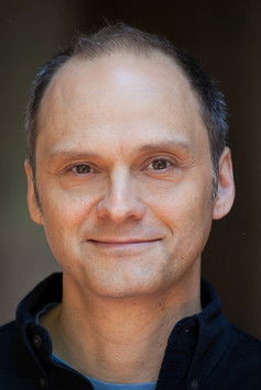 Мицхаел Мастро