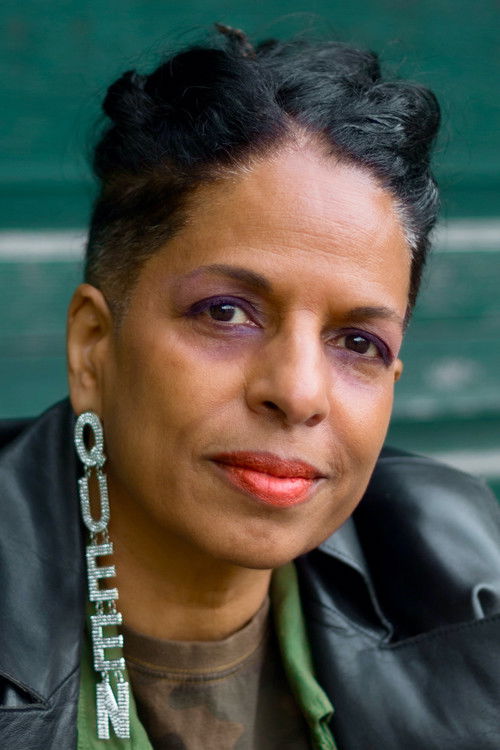 Шэрон Льюис