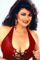 Роса Глориа Цхагойáн