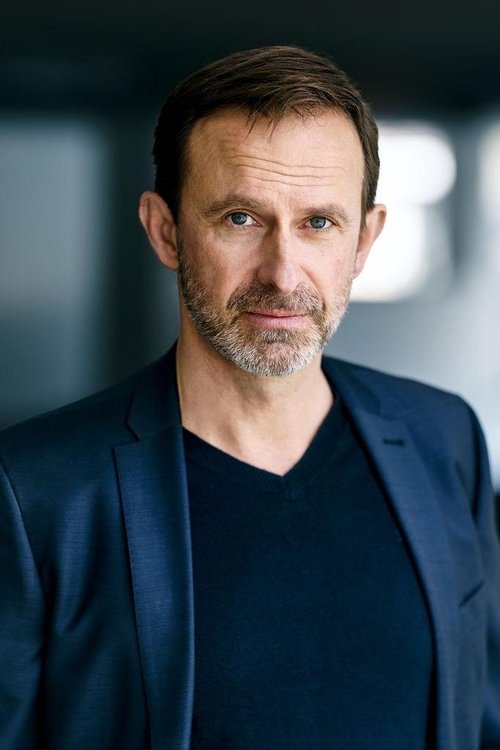 Ницолас Кöниг