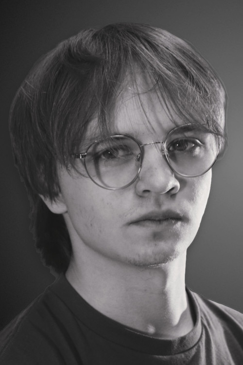 Дерек Робертс