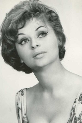 Алицjа Боброwска