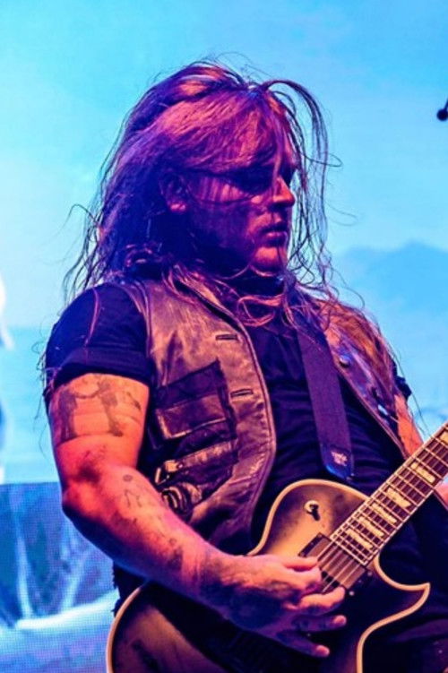 Себастиан Свалланд