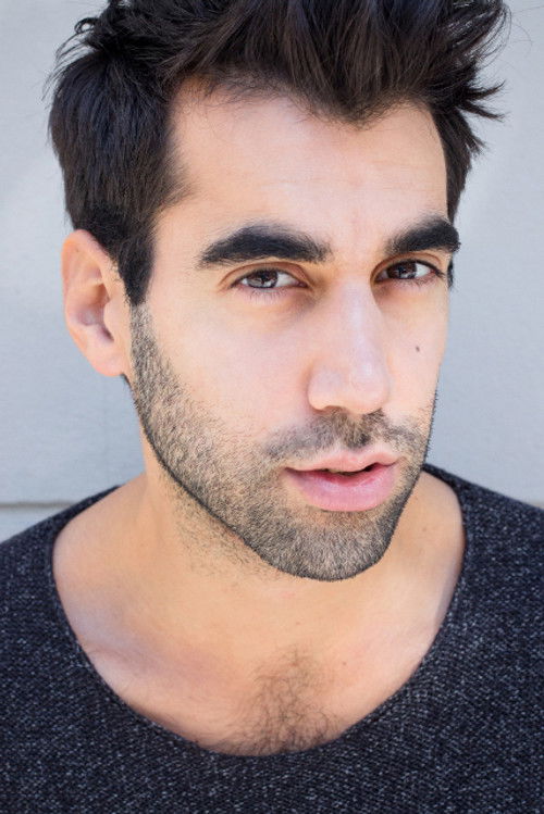 Мурат Дикенци