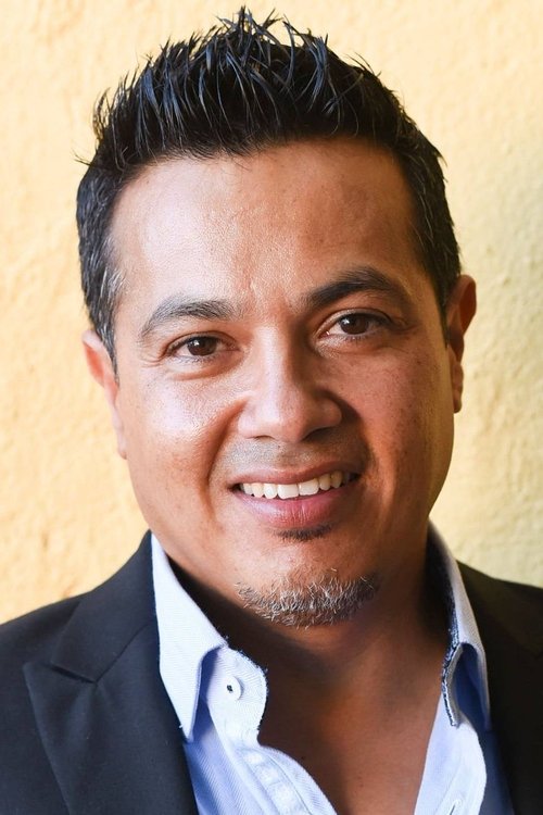 Деметриус Наварро