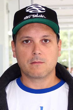 Владислав Валов