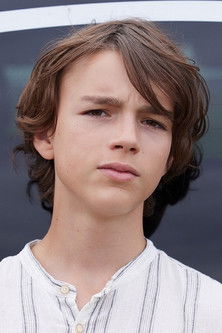 Хуго Qуестел