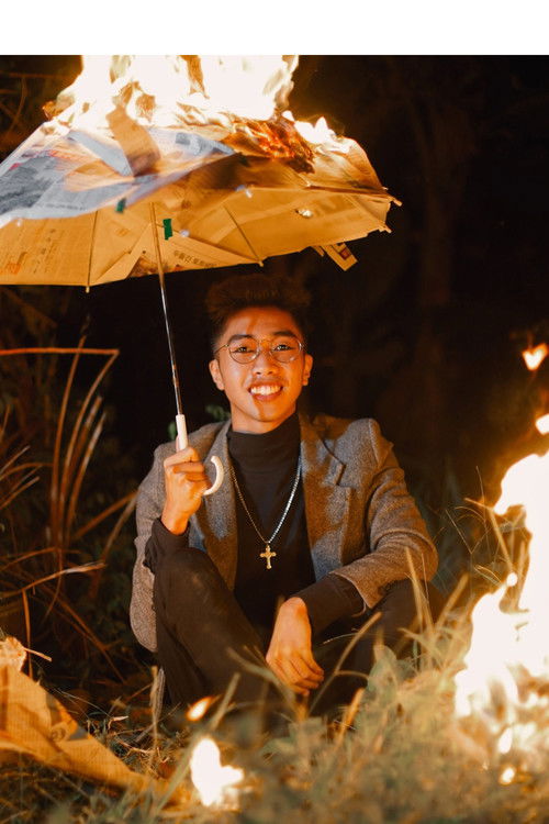 Миник Айусте