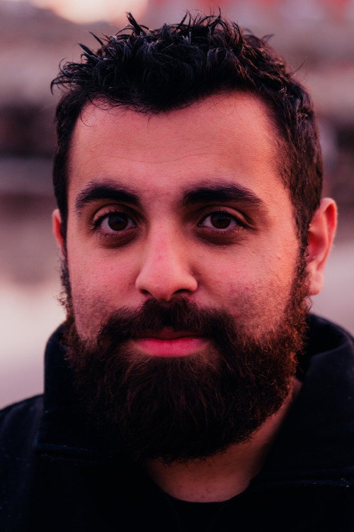 Габриел Баñулс