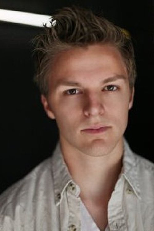 Тристан Пеацх