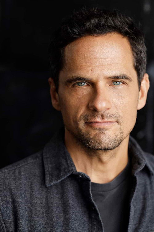 Сцотт Даниел Jохнсон