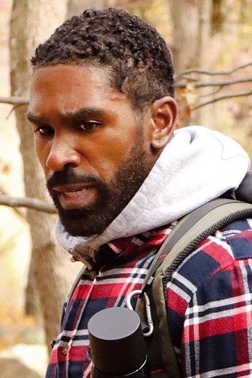 Цросс Тхомпсон