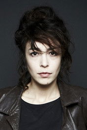 Адриенне Паулй