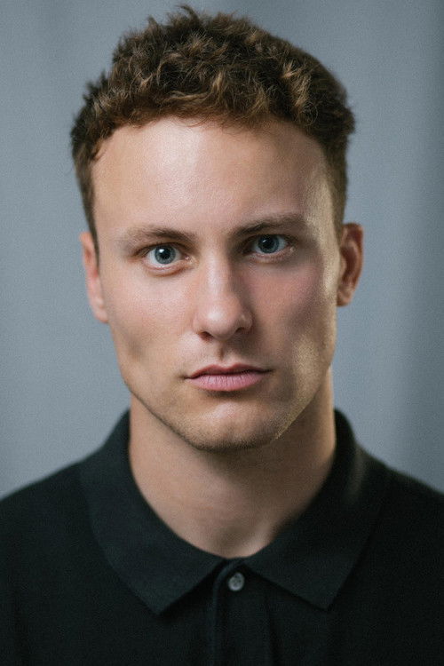 Бен Wалтон-Jонес