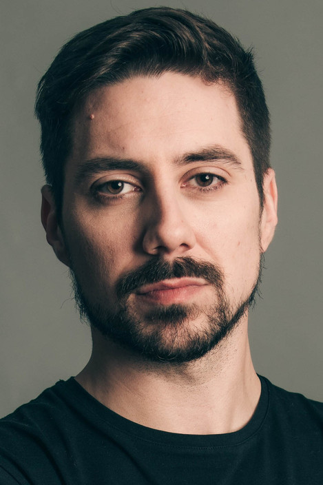 Адриáн Рíос