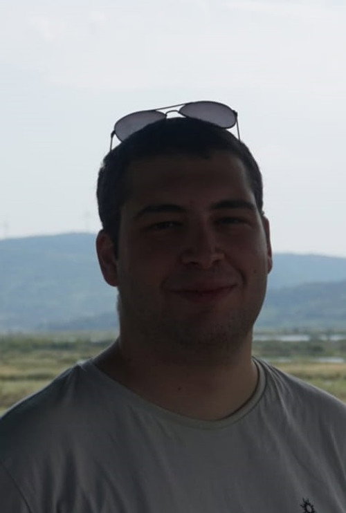 Ефе Цан Гüлеç