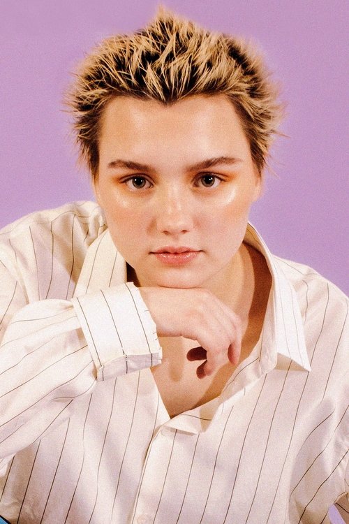 Киззй Едгелл