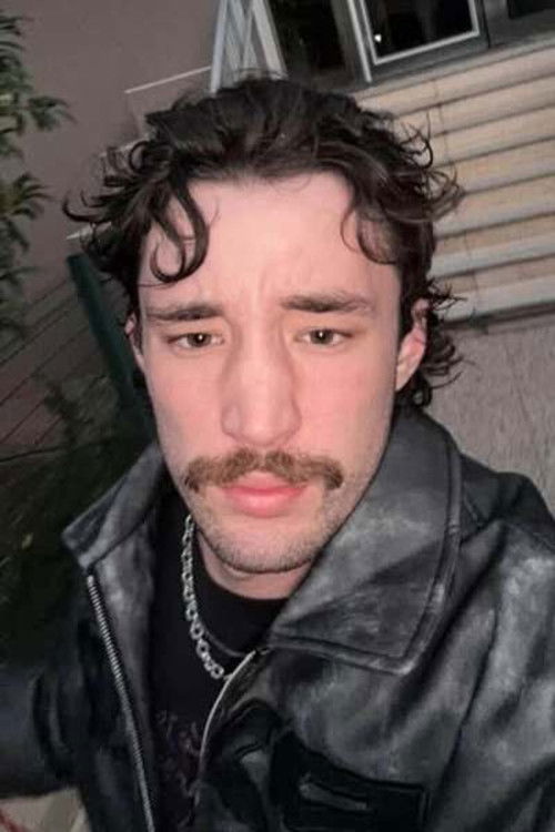 Jулес Остиер