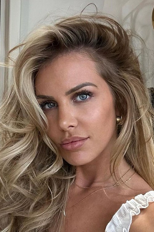 Адиxиа Романиелло